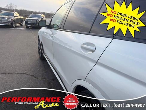 Used 2019 BMW X7 xDrive50i w/ M Sport Package image 25