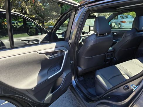 Used 2024 Toyota RAV4 XSE w/ Premium Package AWD/4WD image 9