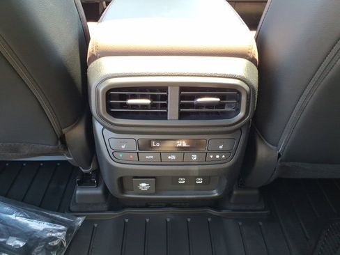 New 2026 Honda Pilot Elite image 10