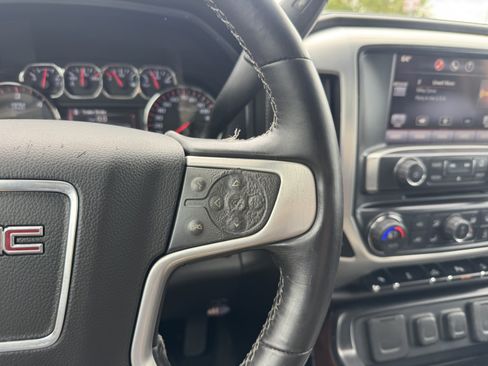 Used 2015 GMC Sierra 2500 SLE w/ SLE Preferred Package AWD/4WD image 28