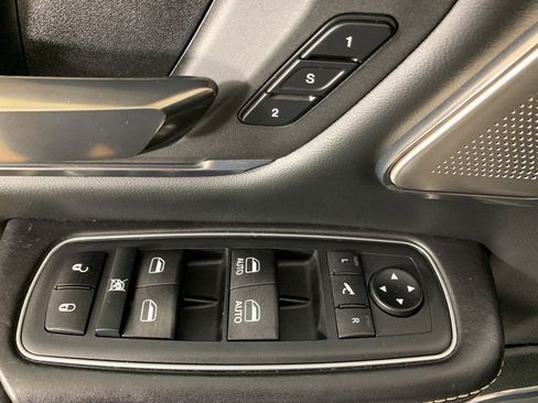 Used 2020 RAM 1500 Limited AWD/4WD image 16