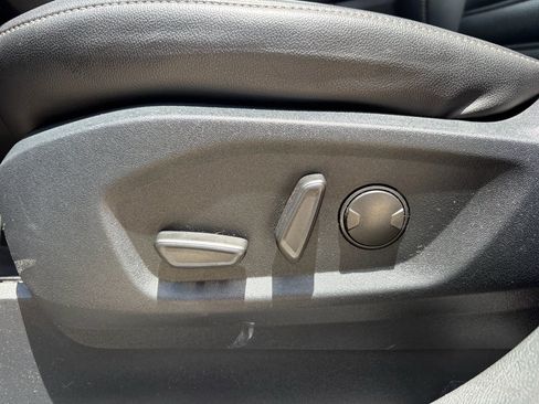 Used 2021 Ford Edge SEL w/ Convenience Package AWD/4WD image 23