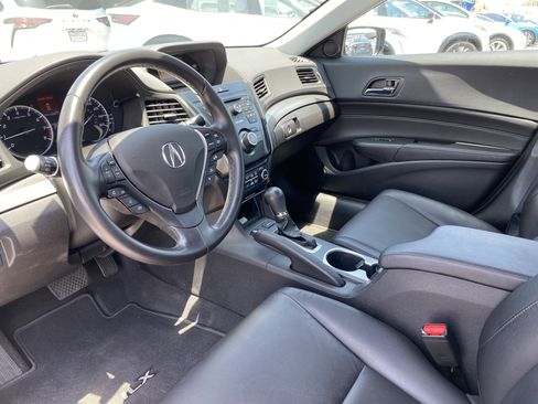 Used 2018 Acura ILX FWD image 18