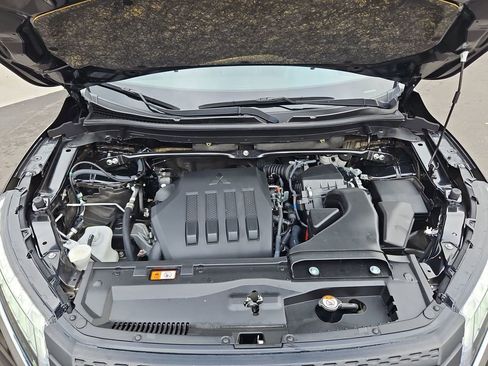 Used 2024 Mitsubishi Eclipse Cross SE image 35