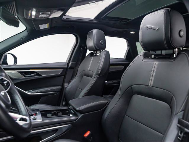 Used 2024 Jaguar F-PACE R-Dynamic S AWD/4WD image 15