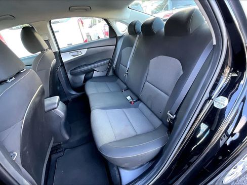 Used 2022 Kia Forte Sedan FWD image 29