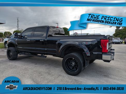 Used 2017 Ford F350 Lariat w/ Chrome Package AWD/4WD image 6