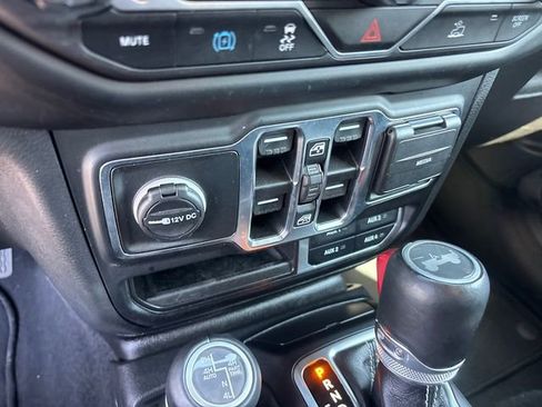 Used 2023 Jeep Wrangler Unlimited Sahara w/ Cold Weather Group image 22