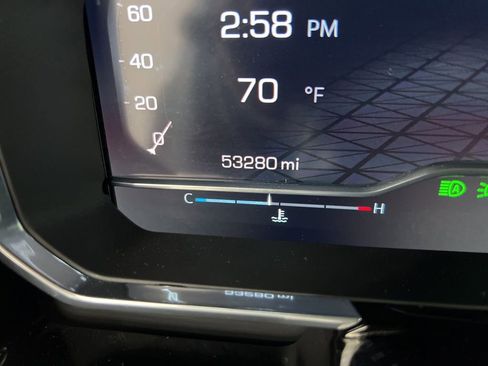 Used 2022 GMC Sierra 1500 SLT w/ SLT Premium Plus Package image 11