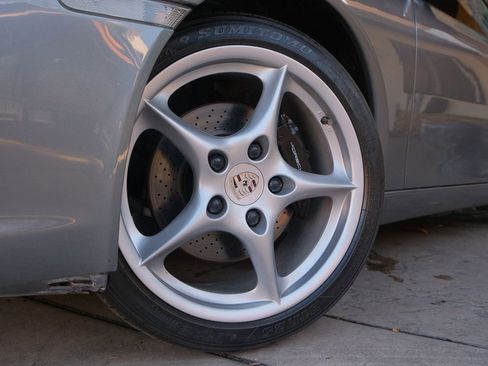 Used 2002 Porsche 911 Carrera image 43