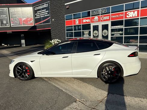 Used 2023 Tesla Model S Plaid AWD/4WD image 4