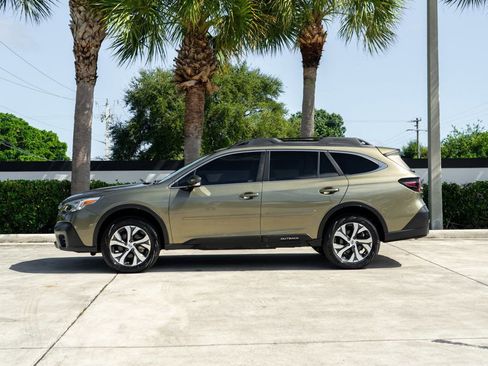 Used 2022 Subaru Outback Limited image 3