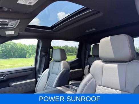 Used 2024 Chevrolet Silverado 1500 ZR2 w/ Technology Package AWD/4WD image 3