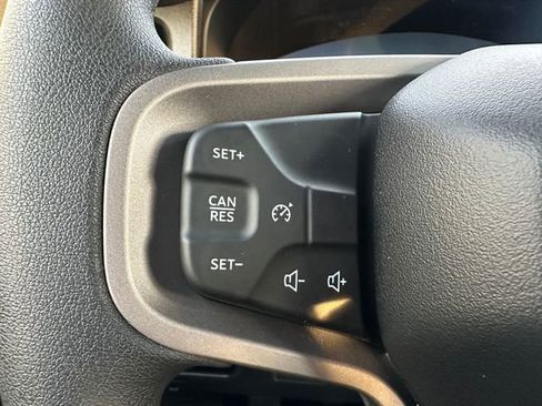 New 2025 Ford Bronco 4-Door image 15