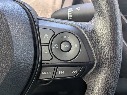 Used 2023 Toyota Corolla LE w/ LE Convenience Package FWD image 25