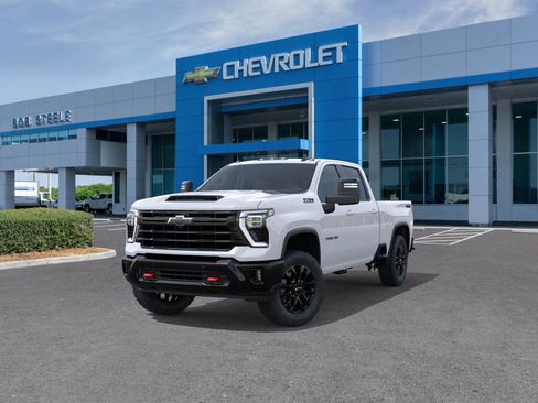 New 2026 Chevrolet Silverado 2500 LT w/ Trail Boss Package AWD/4WD image 8