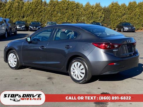 Used 2015 MAZDA MAZDA3 i SV image 3