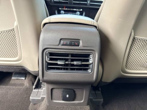 Certified 2022 Lincoln Corsair Reserve w/ Luxury Package image 17