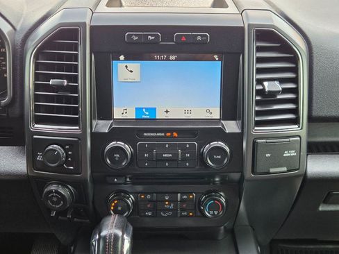 Used 2017 Ford F150 XLT w/ Equipment Group 302A Luxury AWD/4WD image 23