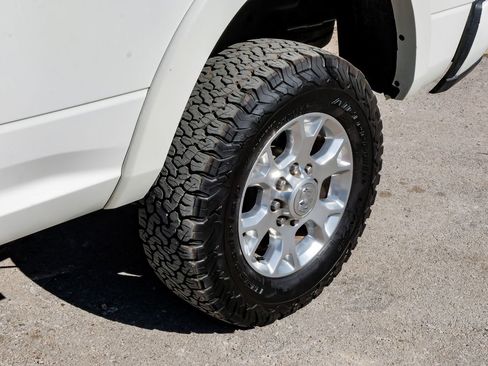 Used 2019 RAM 2500 Laramie image 63