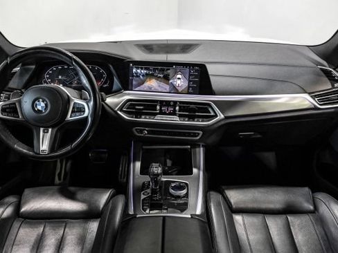 Used 2020 BMW X5 M50i w/ Premium Package AWD/4WD image 18