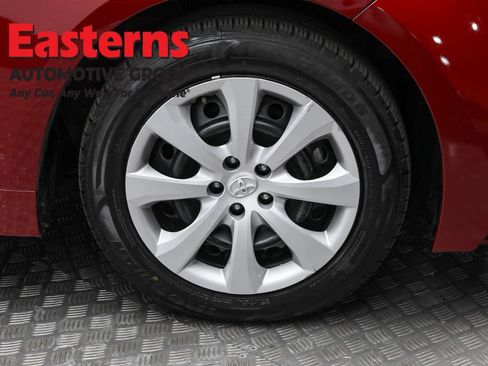 Used 2024 Toyota Corolla LE image 30