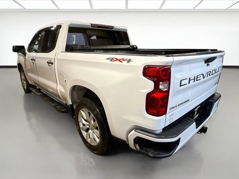 Used 2022 Chevrolet Silverado 1500 Custom AWD/4WD image 7
