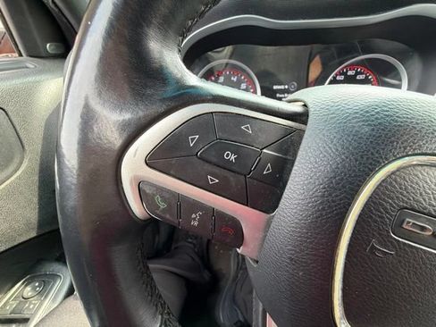 Used 2015 Dodge Charger SXT RWD image 13