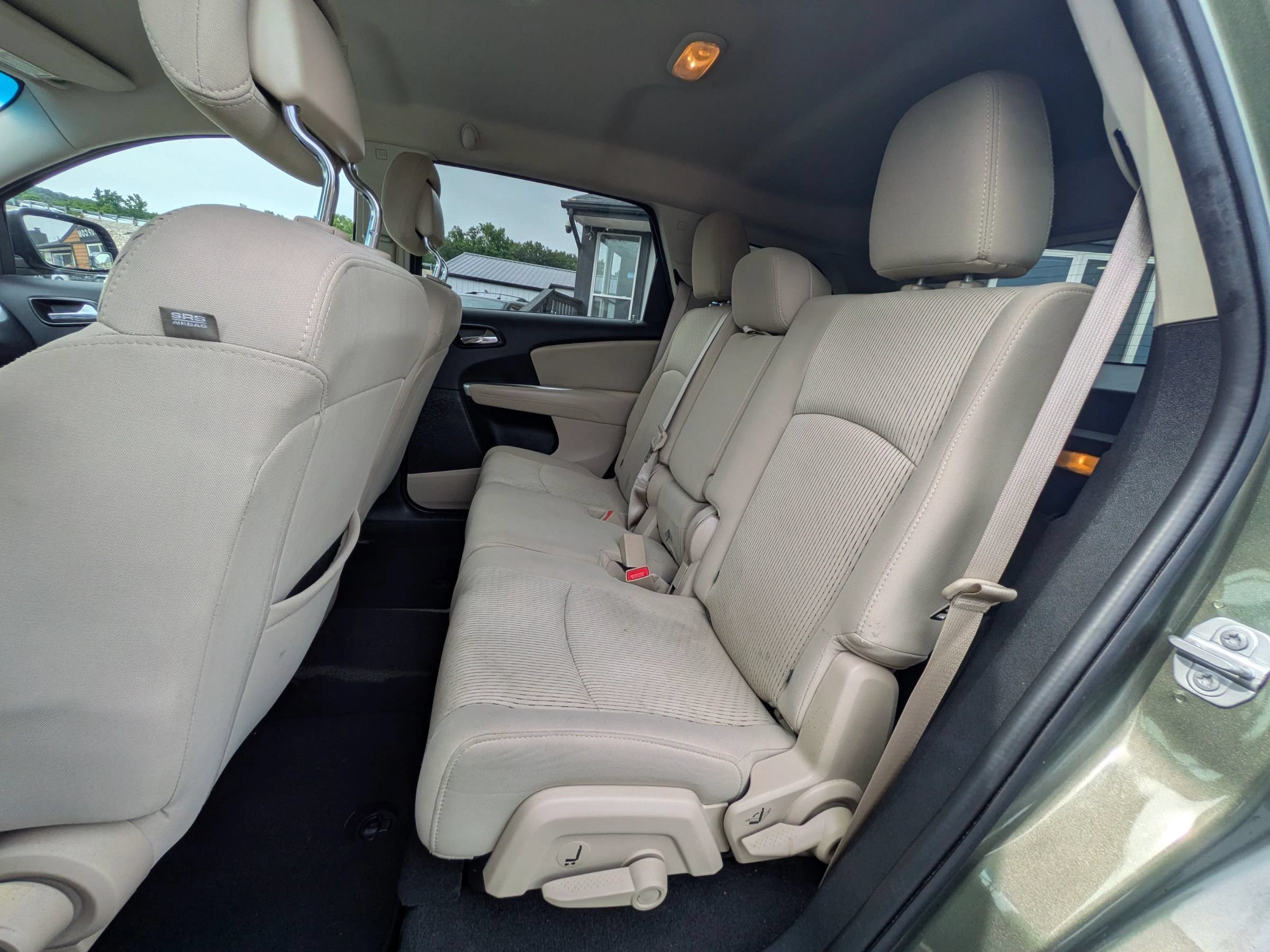 Used 2017 Dodge Journey SE FWD image 21