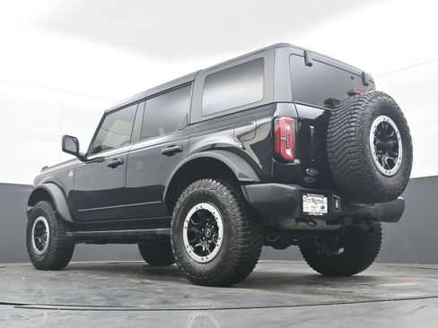 Used 2024 Ford Bronco Outer Banks w/ Sasquatch Package AWD/4WD image 25