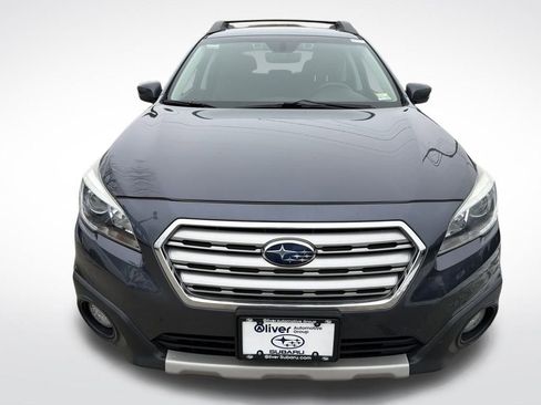 Used 2017 Subaru Outback 3.6R Limited image 8