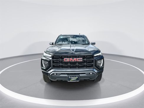 New 2026 GMC Canyon Elevation w/ Convenience Package image 3