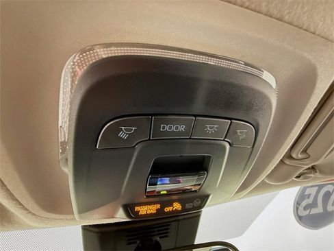 Certified 2025 Toyota Corolla LE image 19