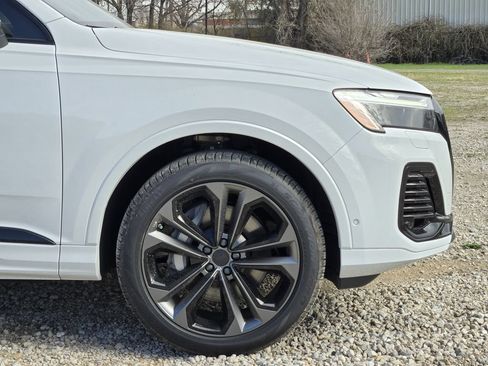 Used 2026 Audi Q7 3.0T Premium Plus AWD/4WD image 13