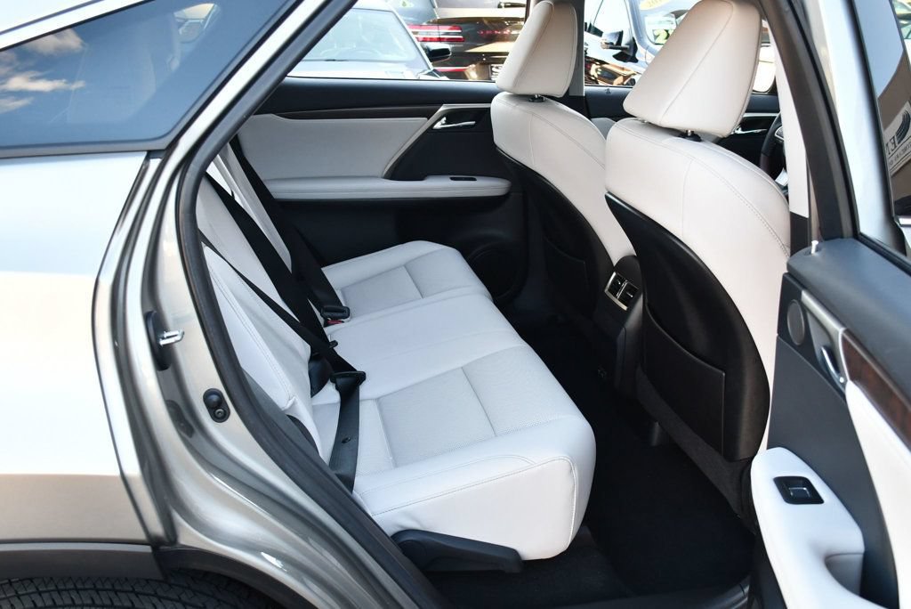 Used 2022 Lexus RX 350 FWD w/ Premium Package image 18