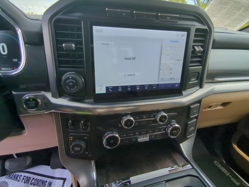 Used 2022 Ford F150 Lariat image 29