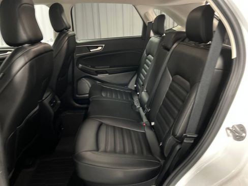 Used 2020 Ford Edge SEL w/ Convenience Package image 22