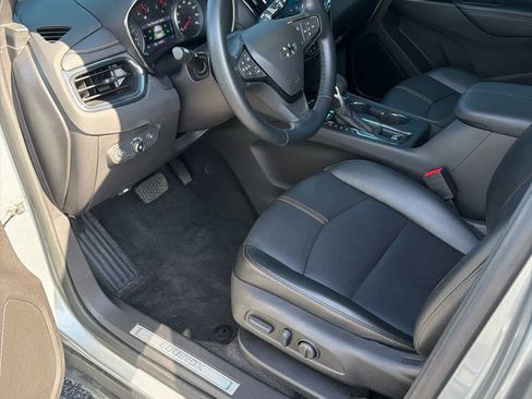 Used 2024 Chevrolet Equinox Premier w/ Redline Edition FWD image 12