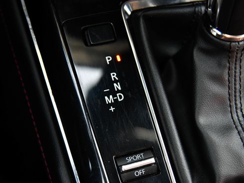 Used 2025 MAZDA CX-30 AWD 2.5 S w/ Preferred Package image 24