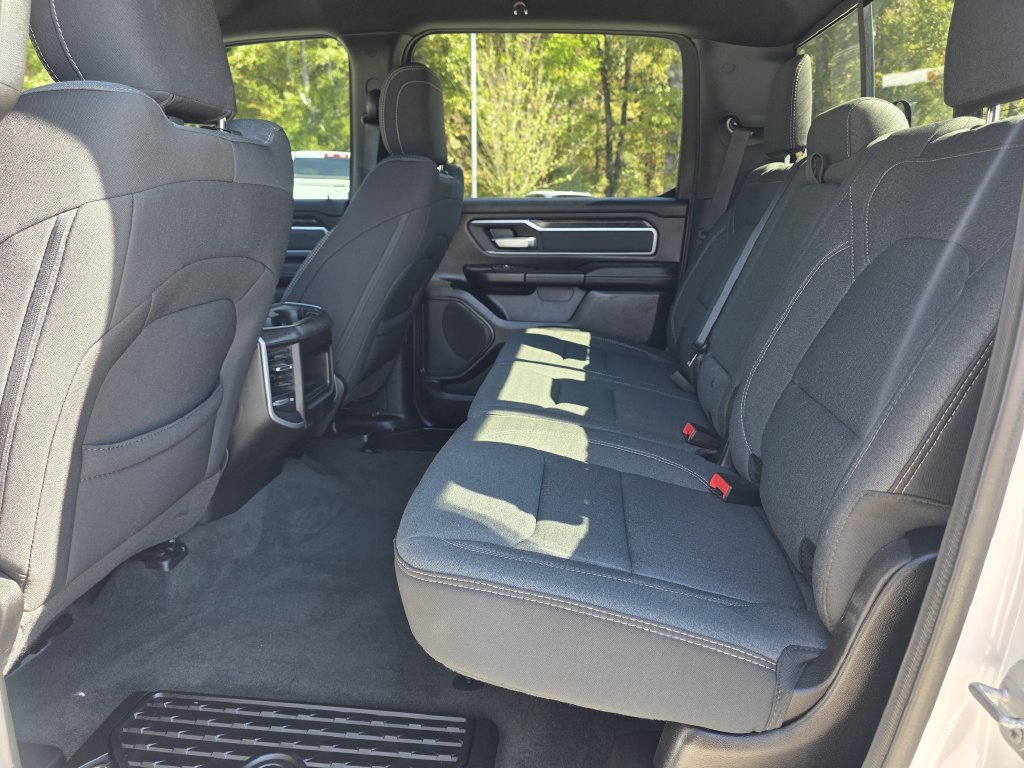 Used 2022 RAM 1500 Big Horn AWD/4WD image 25