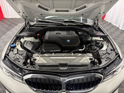 Used 2019 BMW 330i xDrive Sedan w/ Premium Package AWD/4WD image 38