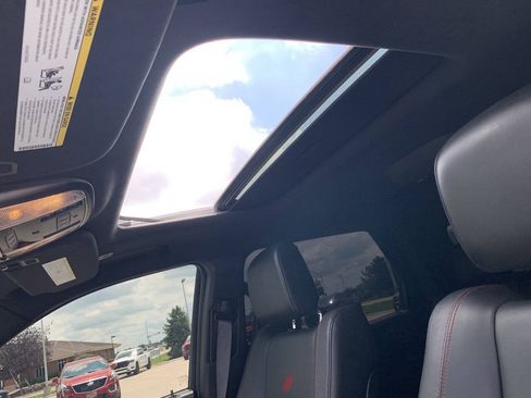 Used 2024 Dodge Durango R/T AWD/4WD image 11