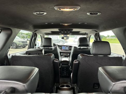 Used 2024 Dodge Durango R/T AWD/4WD image 10