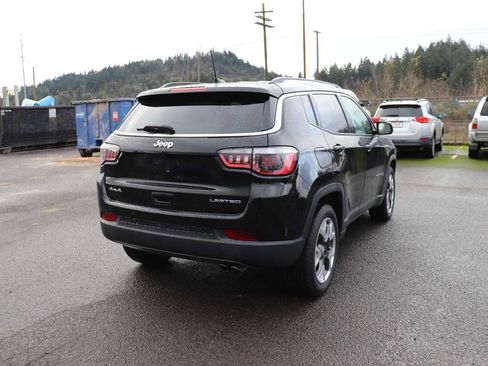 Used 2018 Jeep Compass Limited w/ Navigation Group image 5
