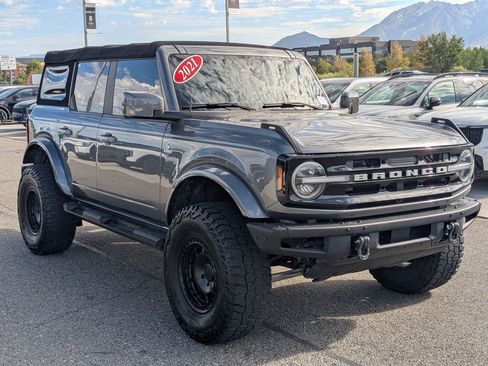 Used 2021 Ford Bronco Outer Banks AWD/4WD image 8