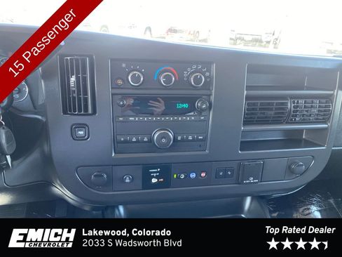 Used 2025 Chevrolet Express 3500 LT w/ LT Preferred Equipment Group RWD image 17