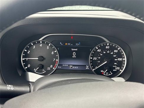 New 2026 Nissan Frontier SV w/ SV Convenience Package image 32