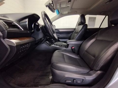 Used 2015 Subaru Outback 2.5i Limited AWD/4WD image 23