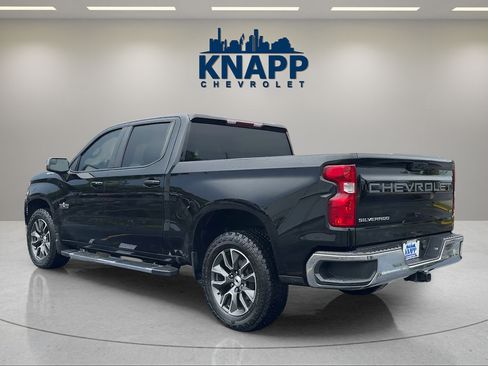 Used 2023 Chevrolet Silverado 1500 LT RWD image 3