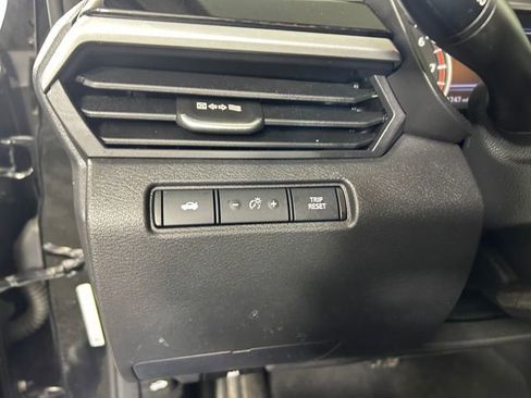 Used 2023 Nissan Altima 2.5 SR w/ SR Premium Package image 20